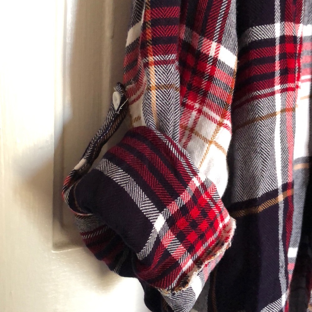 Thread and supply plaid flannel - Picture 3 of 4
